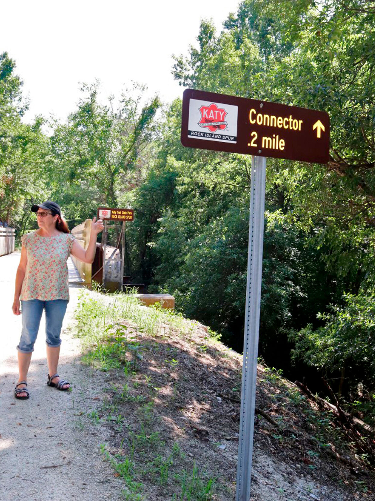 Kim Henderson points out where the Katy Trail